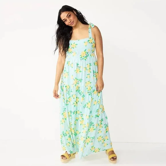draper james maxi dress Draper James Dresses | Draper James Blue And White Floral Dress | Color: Blue/White | Size: Xl